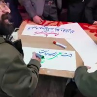 هنرمندان قمی این روز ها با قلمشان در میدان هستند