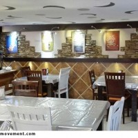 اکران پوسترهای بزک شاه و نوبت اسلام در فست فود تالی